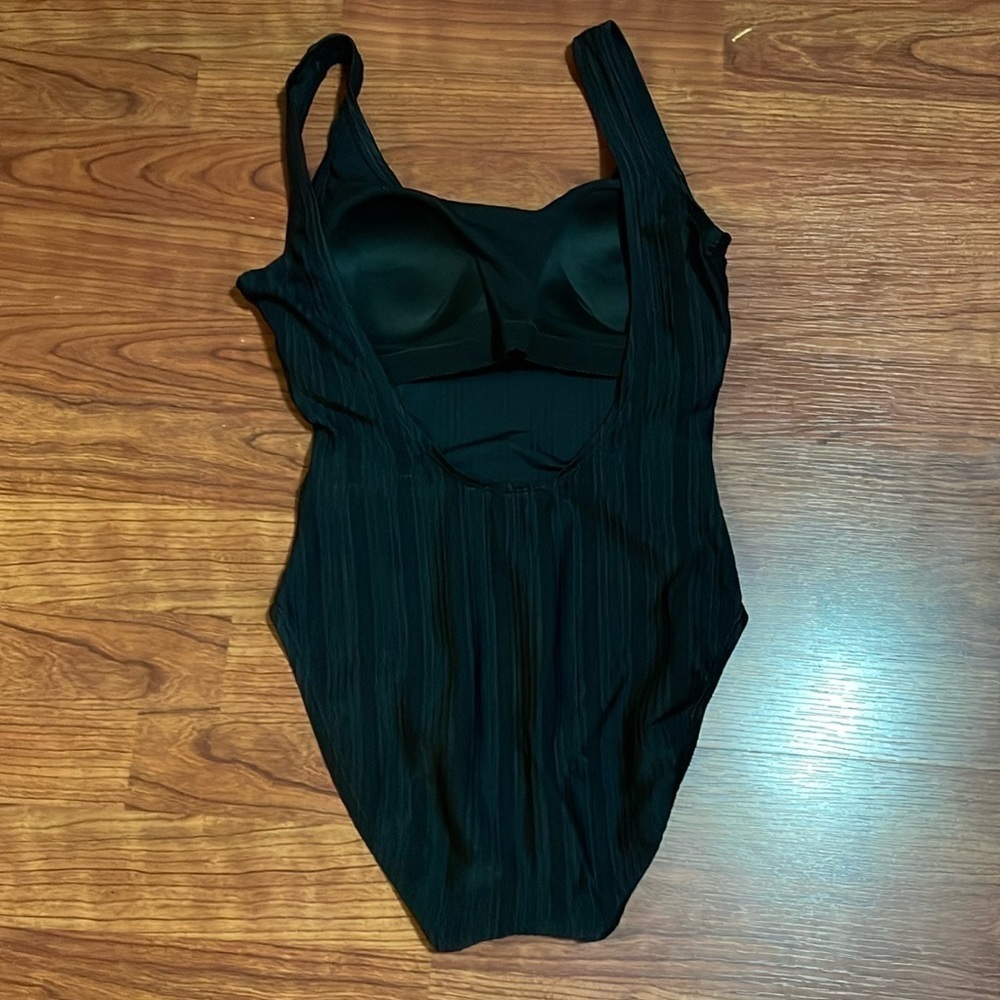 Catalina Swimsuit - Picture 2 of 5